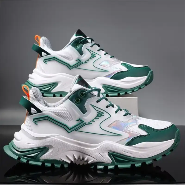 LACE-UP MEN SNEAKERS